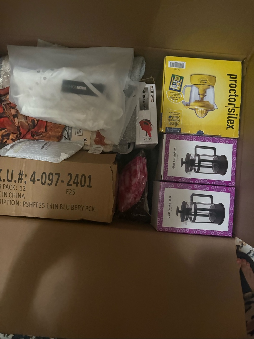 Assorted Kitchen Gadgets Box with Yellow Proctor Silex Citrus Juicer mystery box